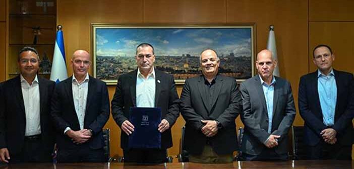 Elbit Systems Contract ceremony (Courtesy Israel MoD).