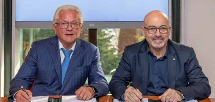 Rheinmetall's Armin Papperger (L) and Leonardo's Roberto Cingolani (R).