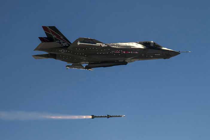 USA's RTX-Raytheon's AMRAAM Missile.