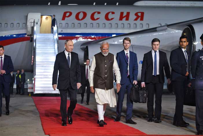 President Putin (L) and Prime Minister Modi in New Delhi. (December 4, 2025).